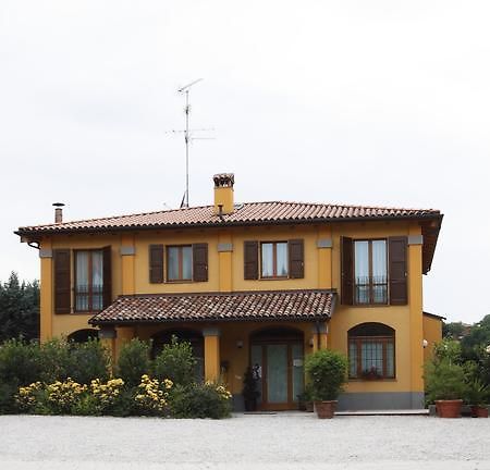 Agriturismo Gaggioli Borgo Delle Vigne Дзола-Предоза Экстерьер фото