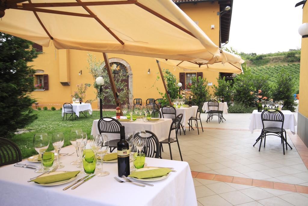 Agriturismo Gaggioli Borgo Delle Vigne Дзола-Предоза Экстерьер фото