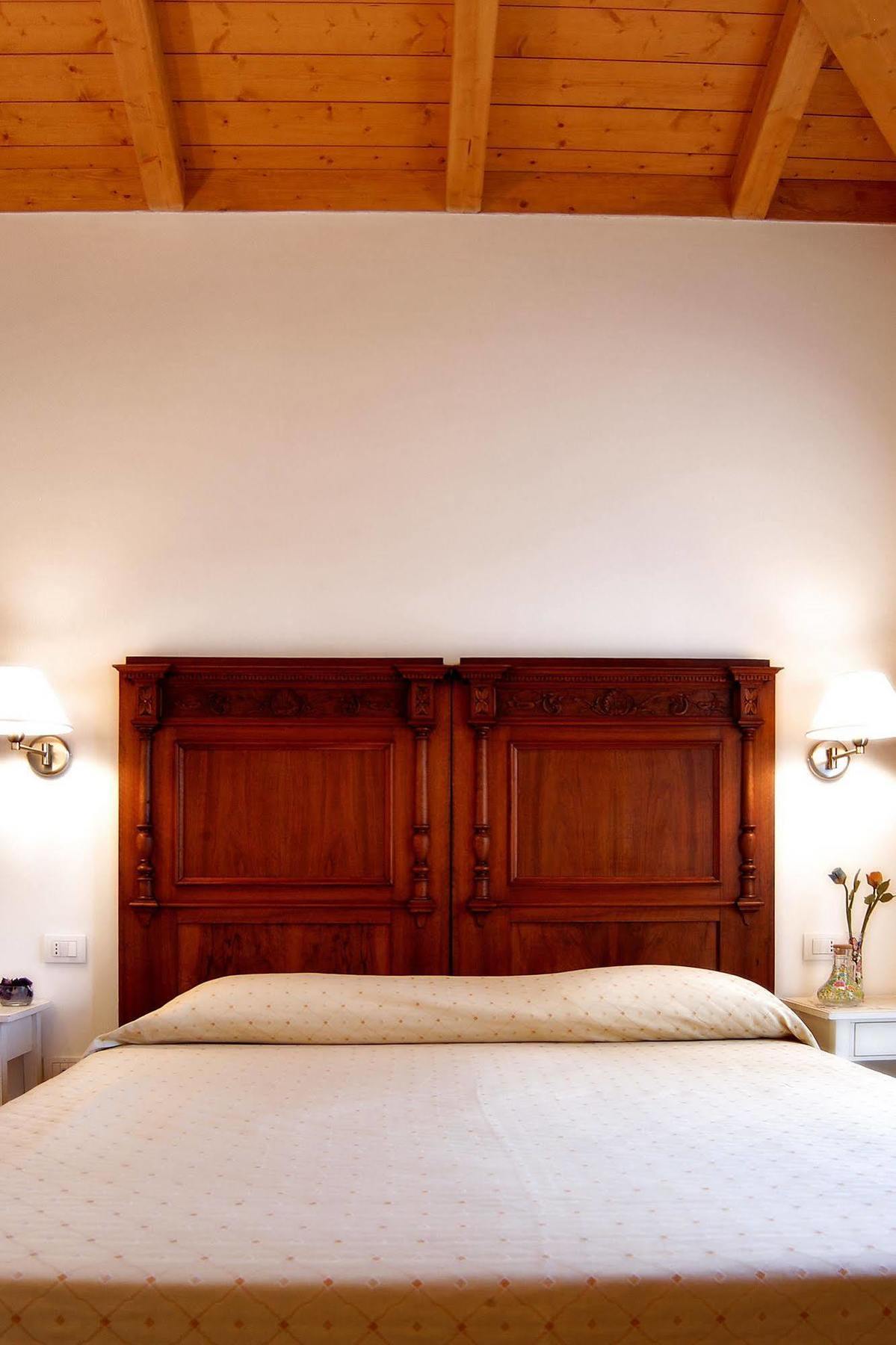 Agriturismo Gaggioli Borgo Delle Vigne Дзола-Предоза Экстерьер фото