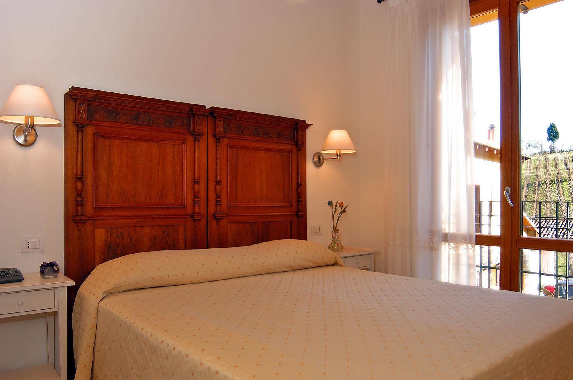 Agriturismo Gaggioli Borgo Delle Vigne Дзола-Предоза Экстерьер фото